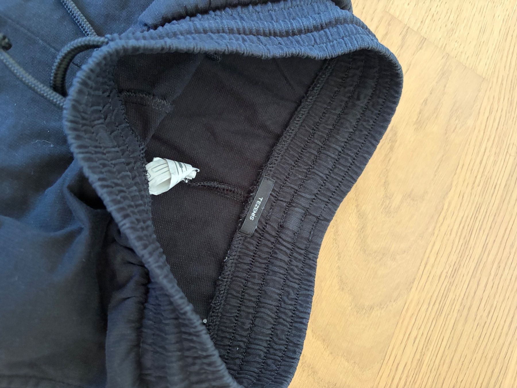 Tezenis Pantalons: Trainerhosen – D'occasion à Wangen b. Olten par oli_f9b8 1