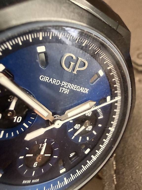 Girard-Perregaux Orologi: Girard Perregaux Laureato – Usato da Zürich venduto da timeio-swapwatch 5