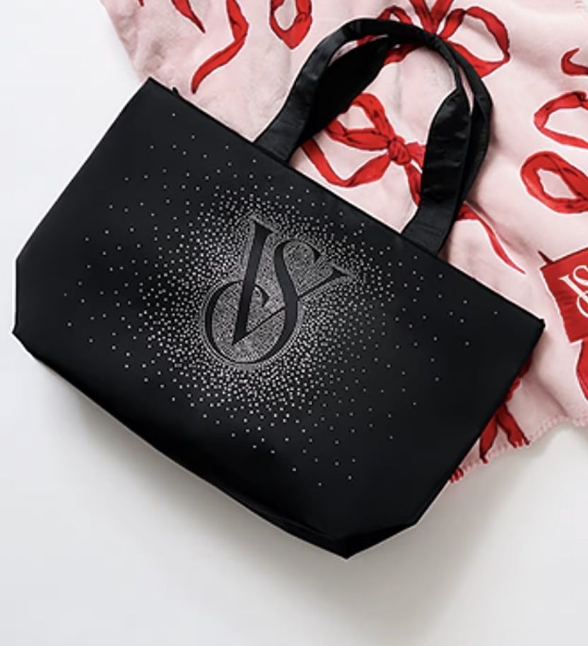 Victoria's Secret Taschen: Chicer Victoria's Secret Weekender neu & originalverpackt – Neu und originalverpackt aus Zürich von LenaMeierZurich 2