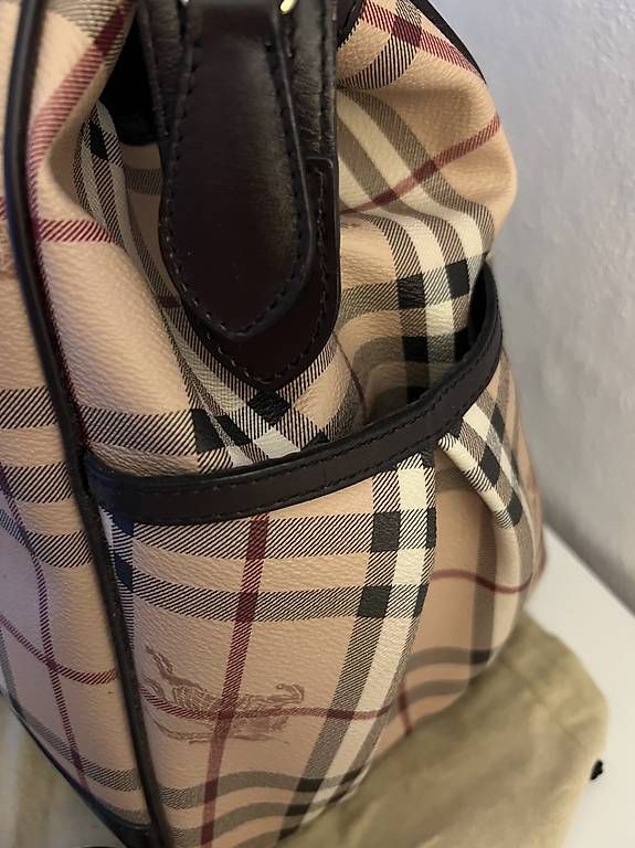Borse da donna: Burberry Wickeltasche – Usato da Uitikon Waldegg venduto da MelinaF 2
