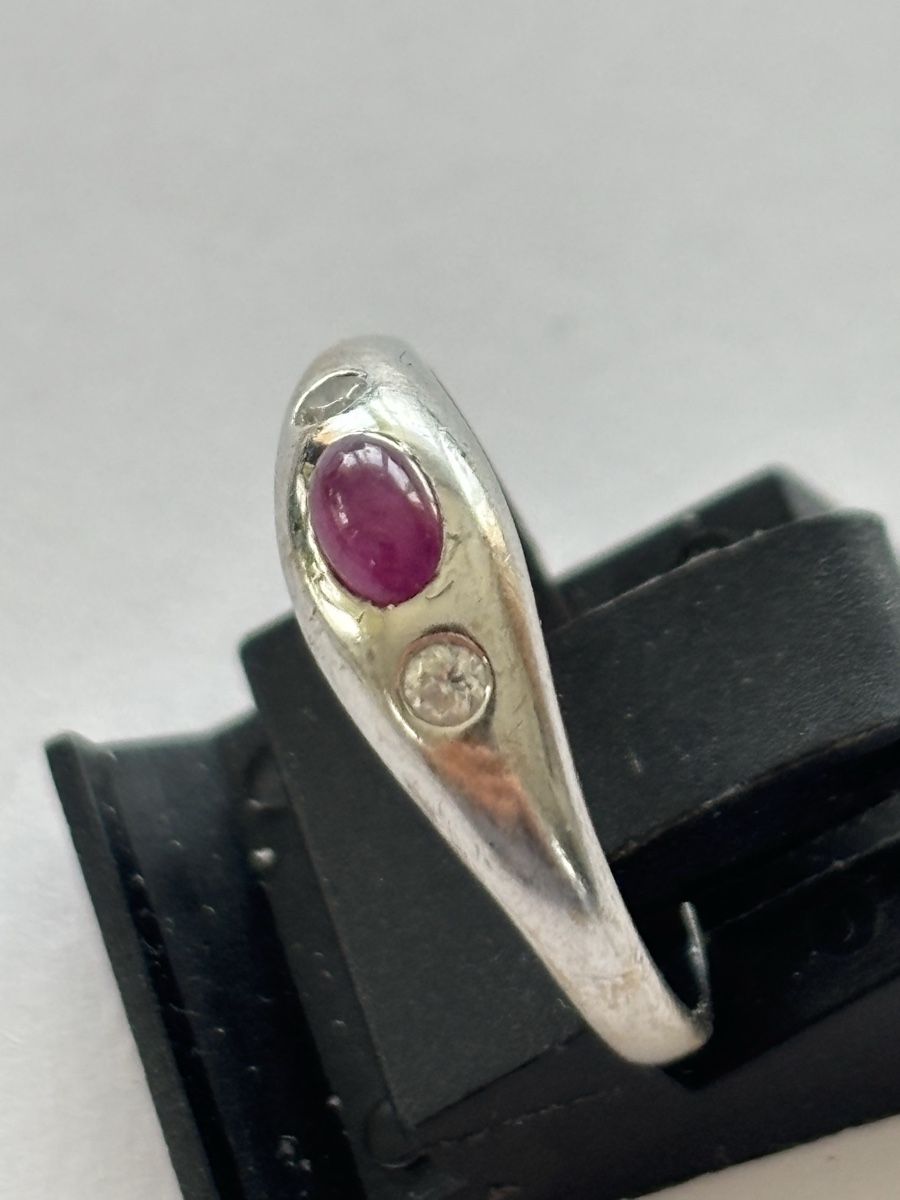 Anelli: Vintage Rubin Ring mit750er Weissgold – Usato da Langnau am Albis venduto da flusspflege 2