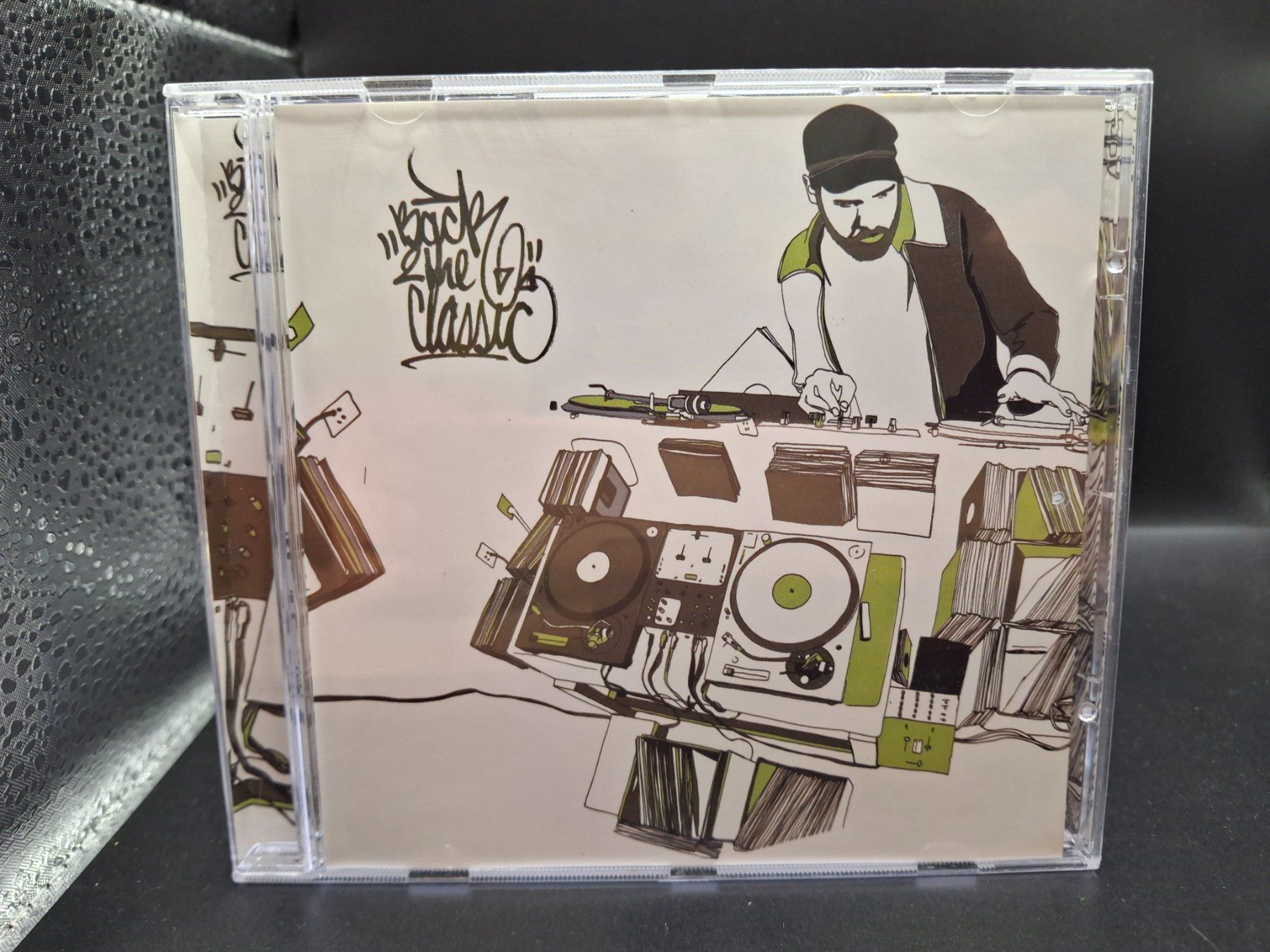CD: E.S.I.K. – Back 2 The Classic – Usato da St.Gallen venduto da jalamusic