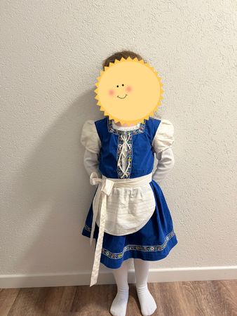 Kinder-Dirndl Grösse 104 – blau/weiss