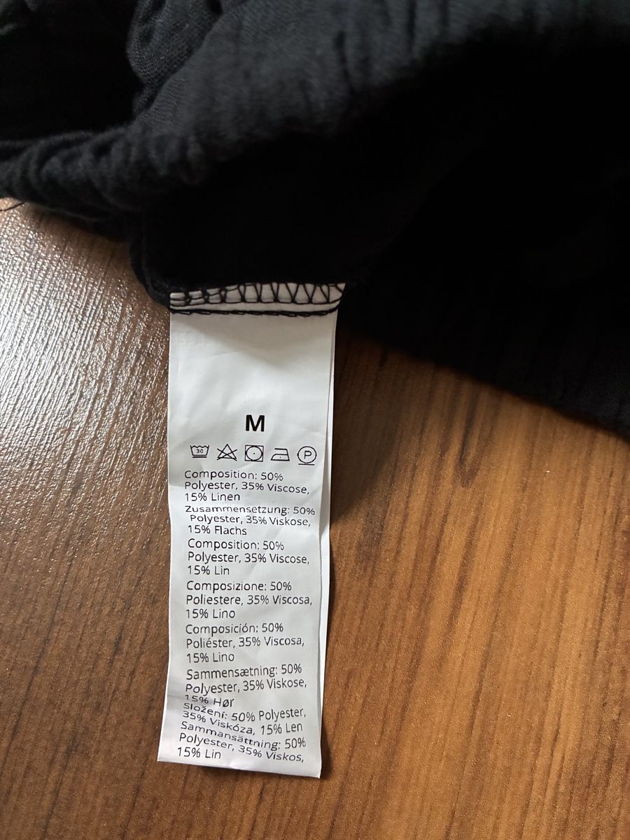 Pantalons: Leichte Stoffhose Gr. M – Neuf (Voir description) à Samstagern par nelio84 1