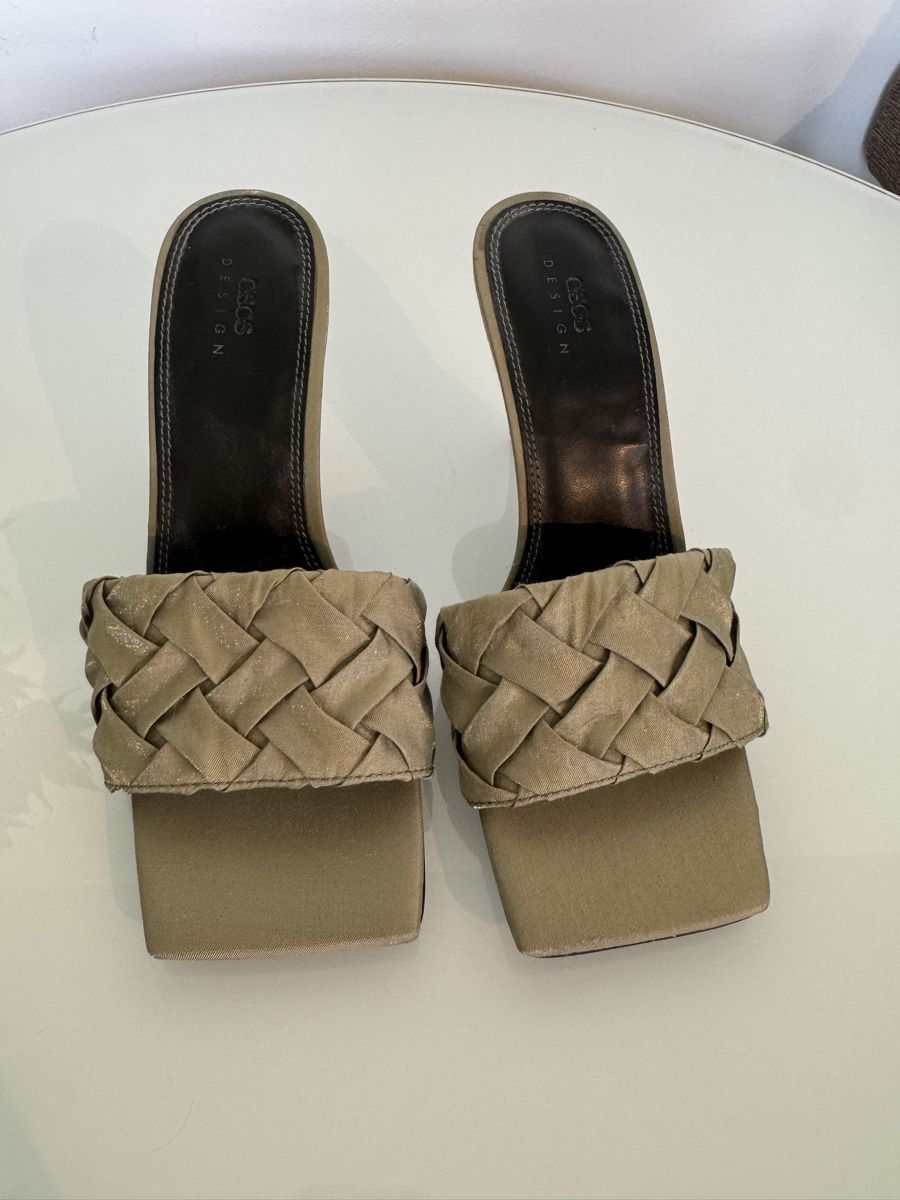 Asos Scarpe da donna: Mules Grösse 38/39 – Usato da Frauenfeld venduto da _smile_w 3