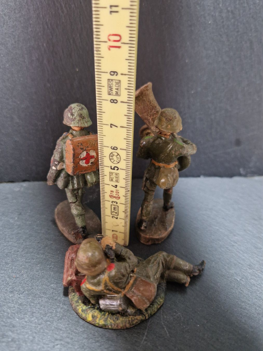 Statuette: 3x Elastolin Figuren Soldaten – Usato da Winterthur venduto da Sadega 9