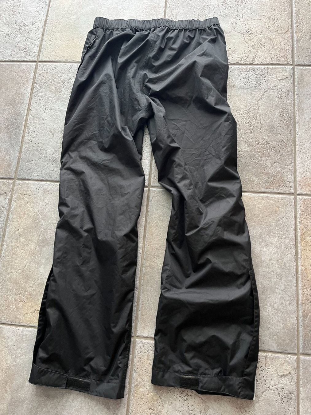 Pantaloni: Regenhosen, Grösse M, schwarz – Usato da Kriens venduto da ch__z8rx 1