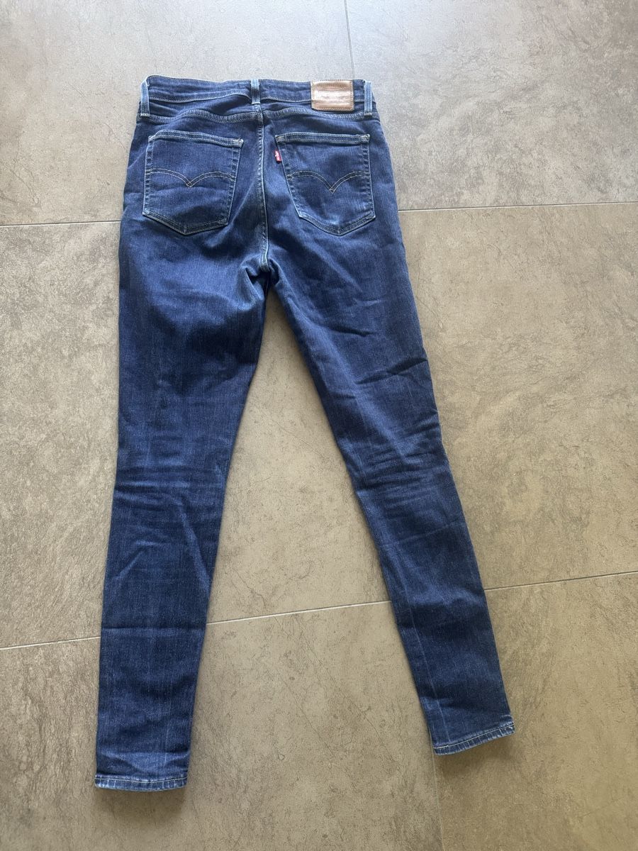 Levi's Jeans: Jeans Levi’s – Gebraucht aus Corpataux von seniz 3