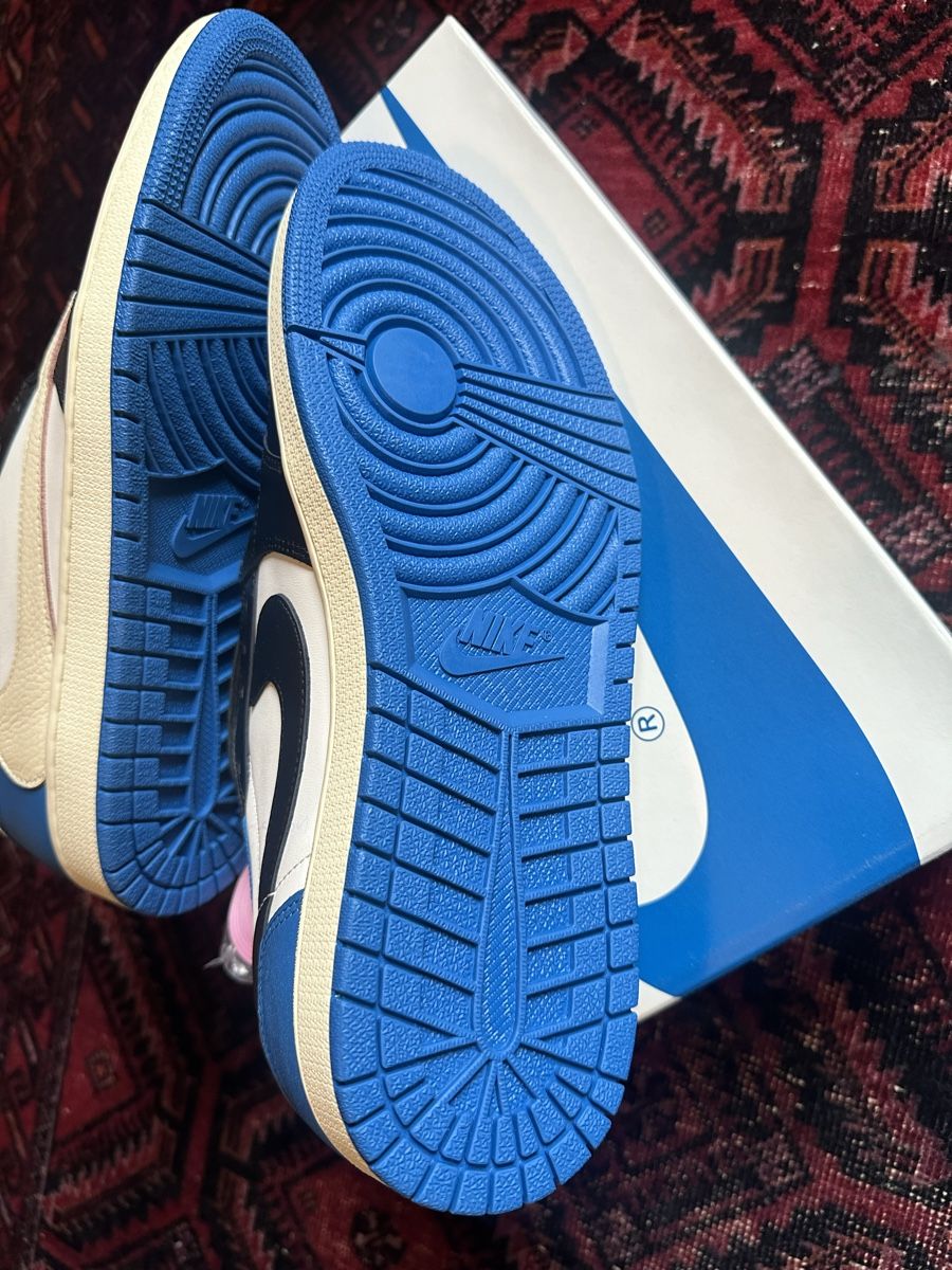 Scarpe da uomo: Nike Air Jordan Low Travis Scott 'Fragment' – Nuovo e nell'imballaggio originale da Zürich venduto da admiraljh 7