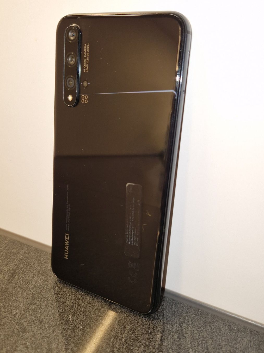 Huawei Telefoni cellulari / Smartphones: Huawei Nova 5T - Top Zustand! – Usato da Basel venduto da AlexBasel01 1