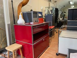 USM Sideboard Rot Lieferung Gratis