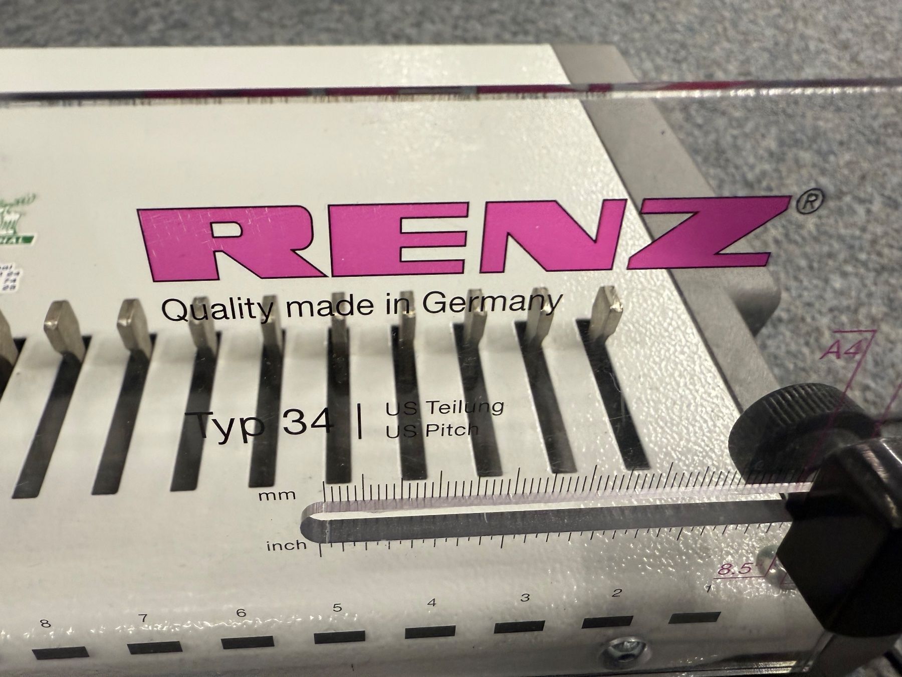 Renz Bindegeräte: Relieuse spirale RENZ combi E Typ 34 occasion – Gebraucht aus St-Prex von RR1973 1