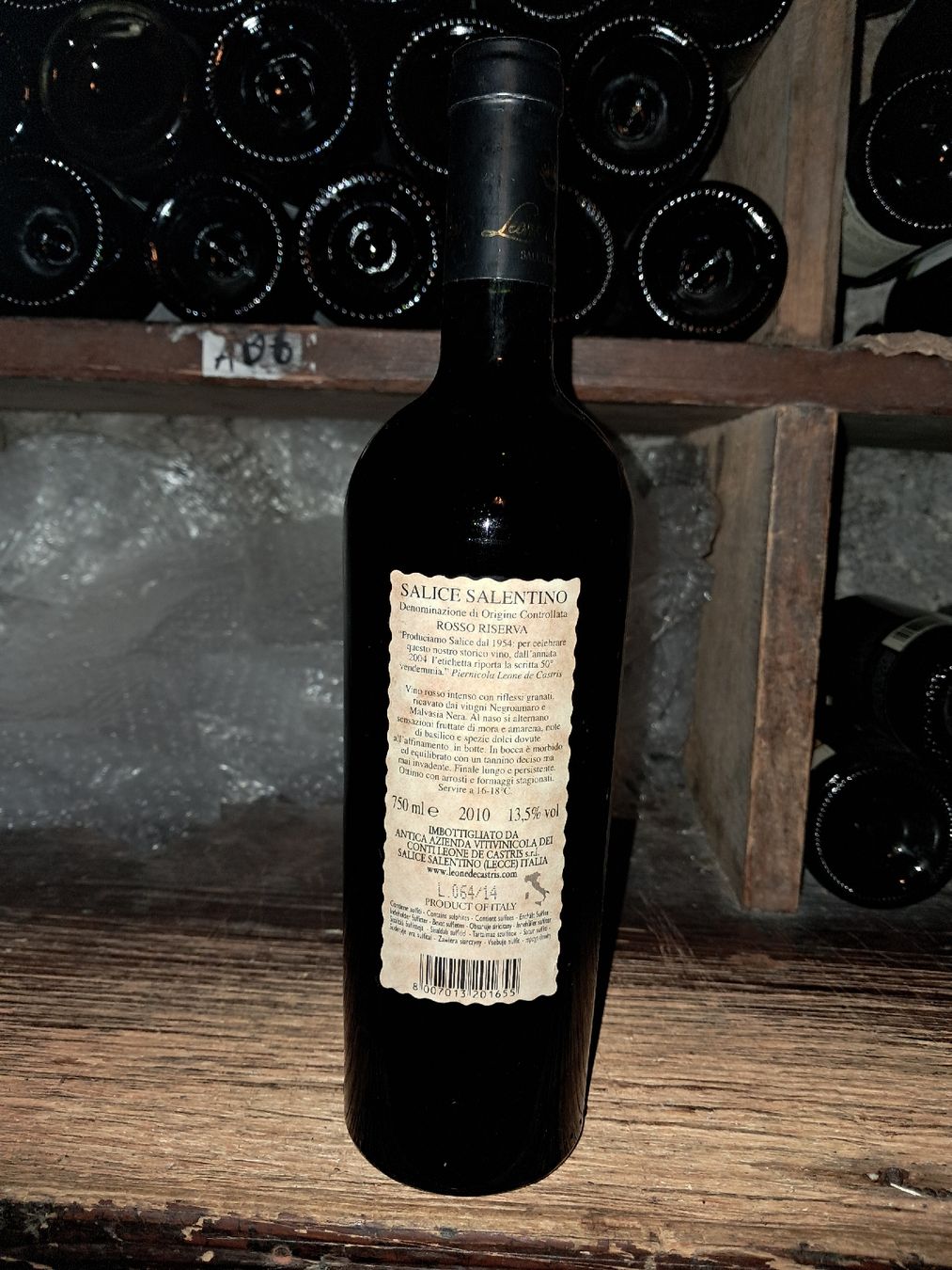 Vino: Salice Salentino Riserva Leone de Castris 2010 – Nuovo e nell'imballaggio originale da Le locle venduto da juliensaran 2