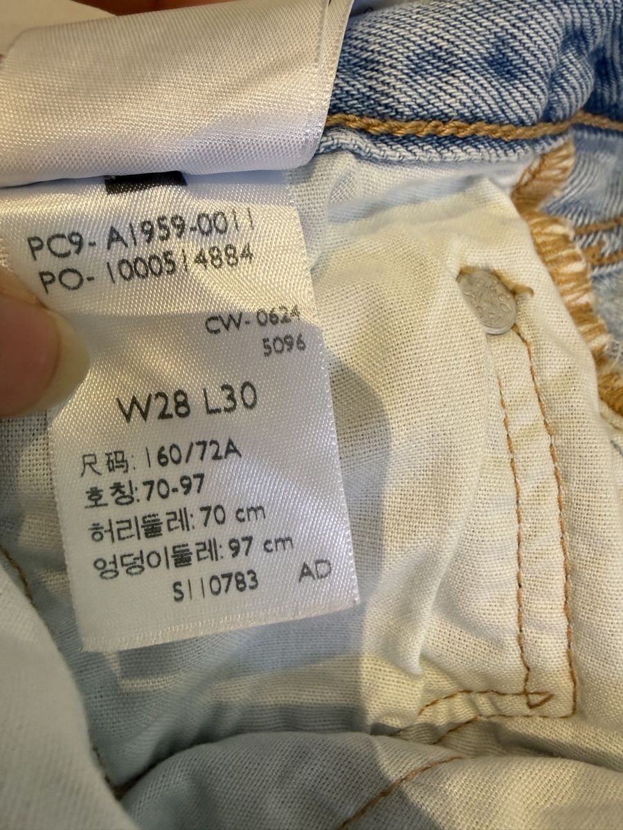 Levi's Jeans: Levis '501 90s' Jeans, Gr. W28 L30, – Nuovo (secondo la descrizione) da Tägerwilen venduto da sxtanja 2