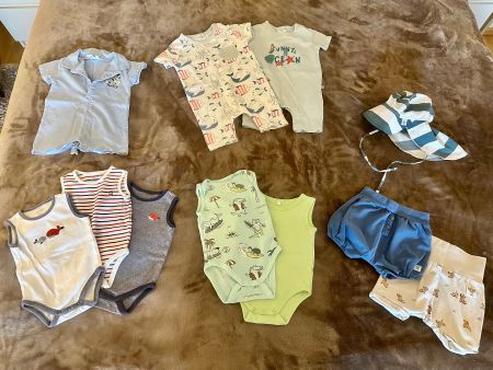 Baby Sommerkleidung Bodys und kurze Hosen Gr 62/68