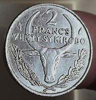 MADAGASKAR 2 FRANCS 1977