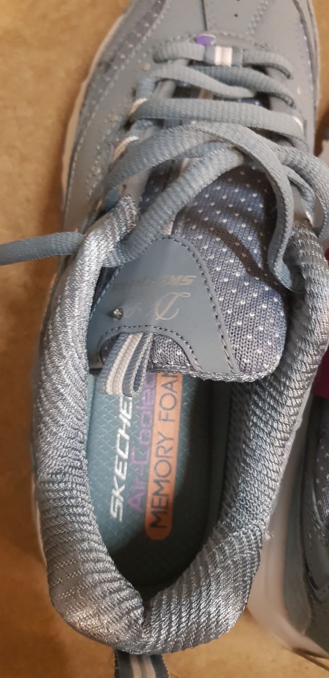 Skechers Damenschuhe: Sketchers Schuhe Größe 37 NEU – Neu und originalverpackt aus Uznach von Bilkev 2