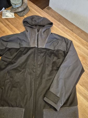 Loro Piana Kaschmirjacke 