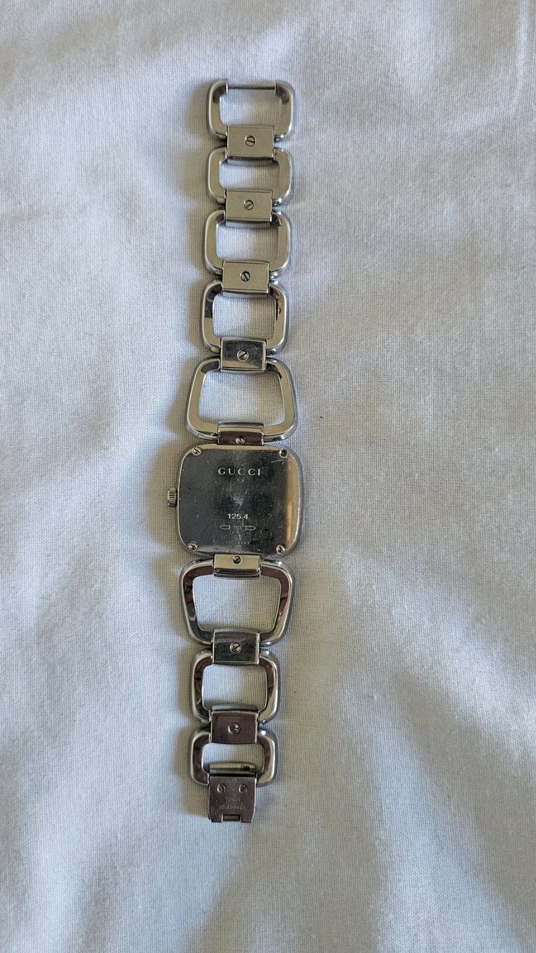 Gucci Montres: Gucci 125.4 ab 1.- !! – Défectueux à Etoy par angi020 4