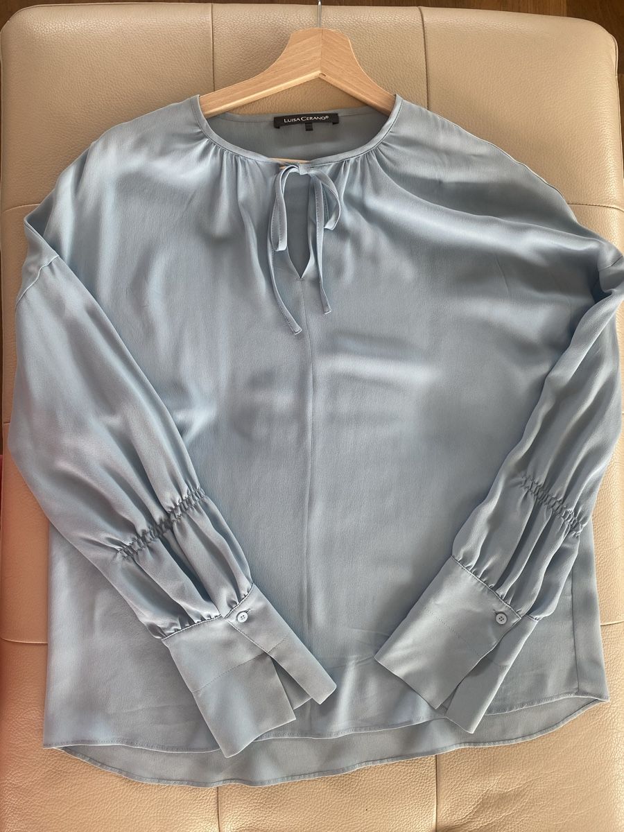 Luisa Cerano Camicette: Luisa Cerano Bluse Acetat und Seide Gr. 36 hellblau – Nuovo (secondo la descrizione) da Meggen venduto da 6003Luzern 3