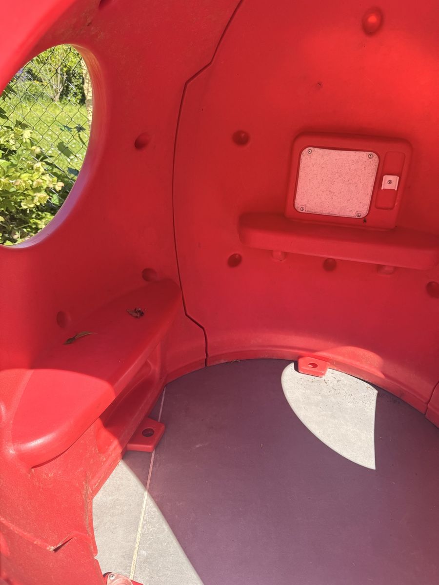 Chicco Casette per bambini: Chicco strawberry-shaped playhouse – Usato da Birmensdorf ZH venduto da IrynaR 4