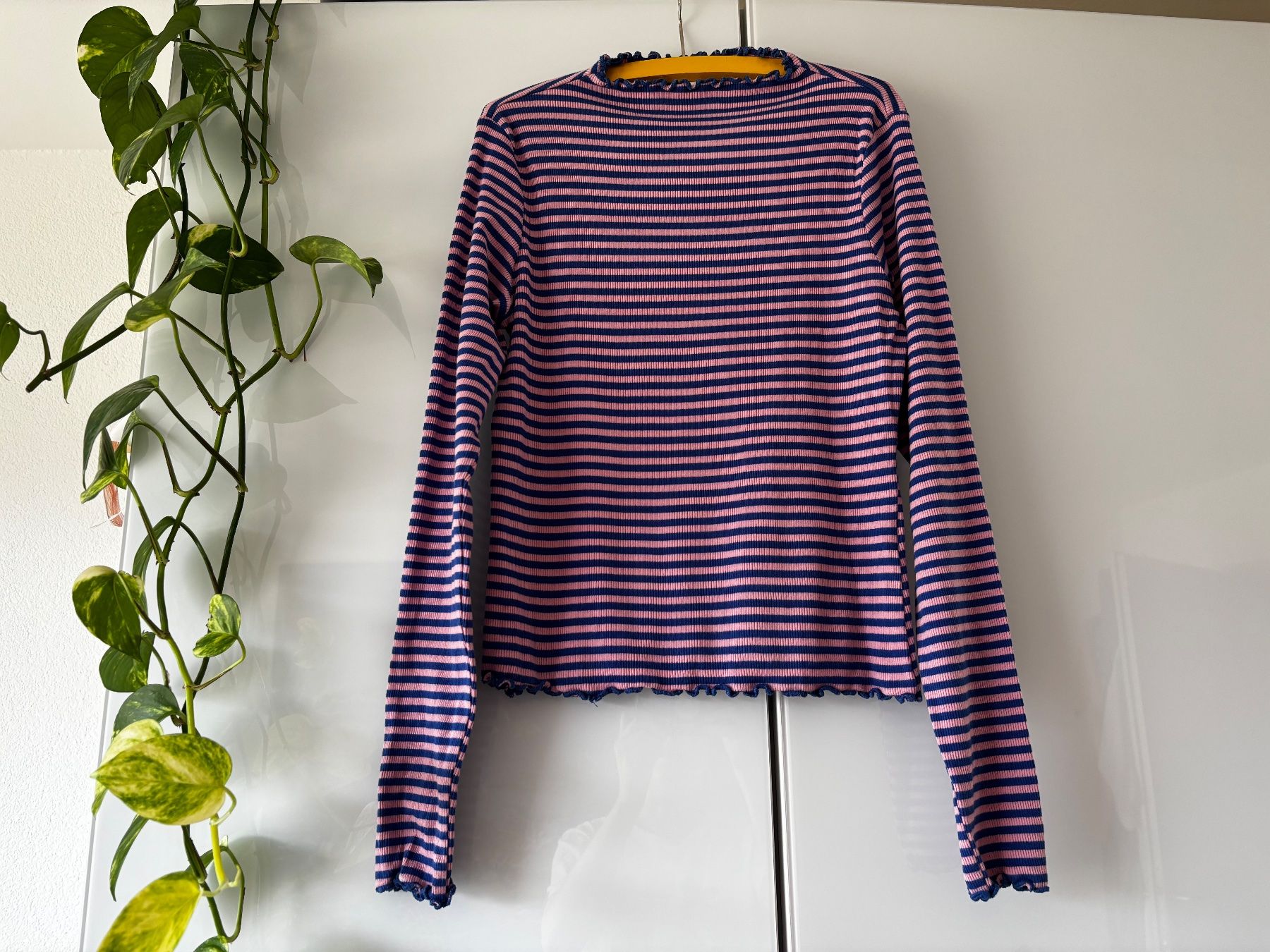 Monki Tops: MONKI gestreiftes Oberteil Gr. M – Gebraucht aus Zürich von missmodernage 4