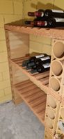 Massives Weinregal aus Ton