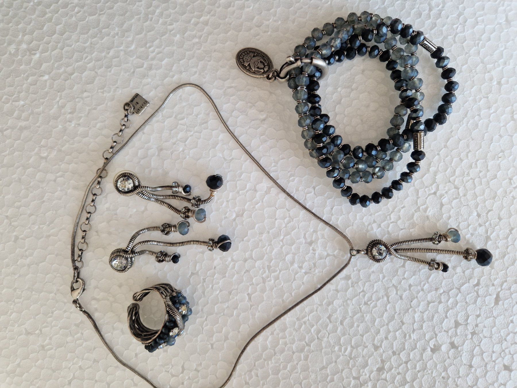 Sonstiger Schmuck: Original Konplott Schmuckset  Armbänder Ohrringe Ring – Gebraucht aus Luzern von SosoNana