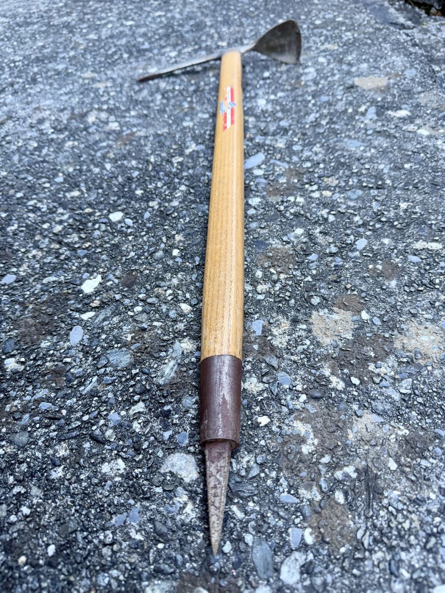 Attrezzatura da arrampicata: Original Stubai Eispickel / Bergpickel – Usato da Schattenhalb venduto da Oodaaq 6