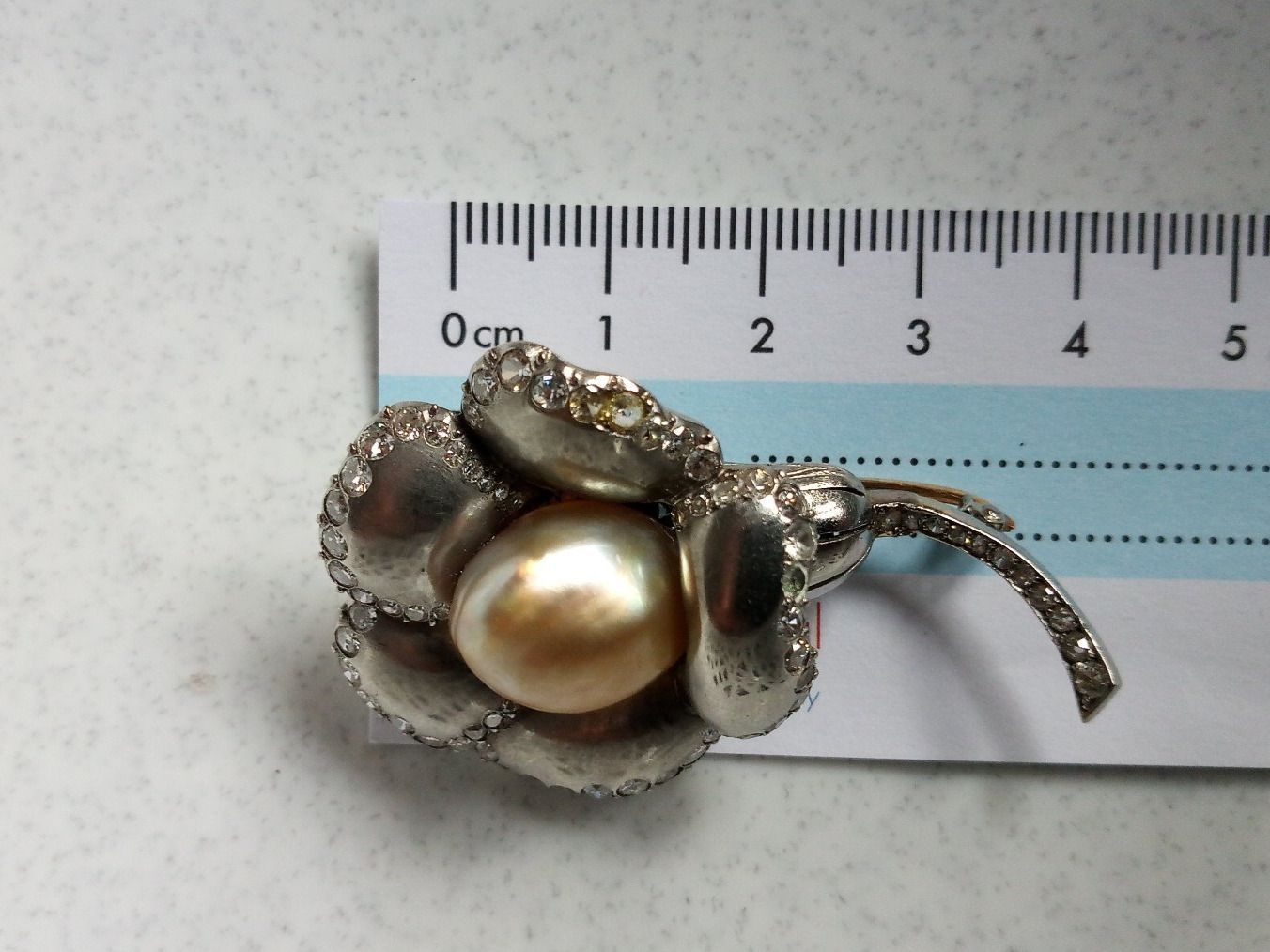 Spille & Fermagli: Ansteckbroche silber mit echter Perle – Usato da Landquart venduto da MariaMagna 2