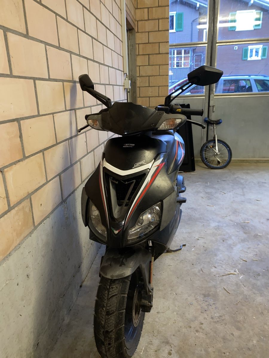 Aprilia Altro: Aprilia SR 50 R – Difettoso da Hasle LU venduto da Urssa2 2