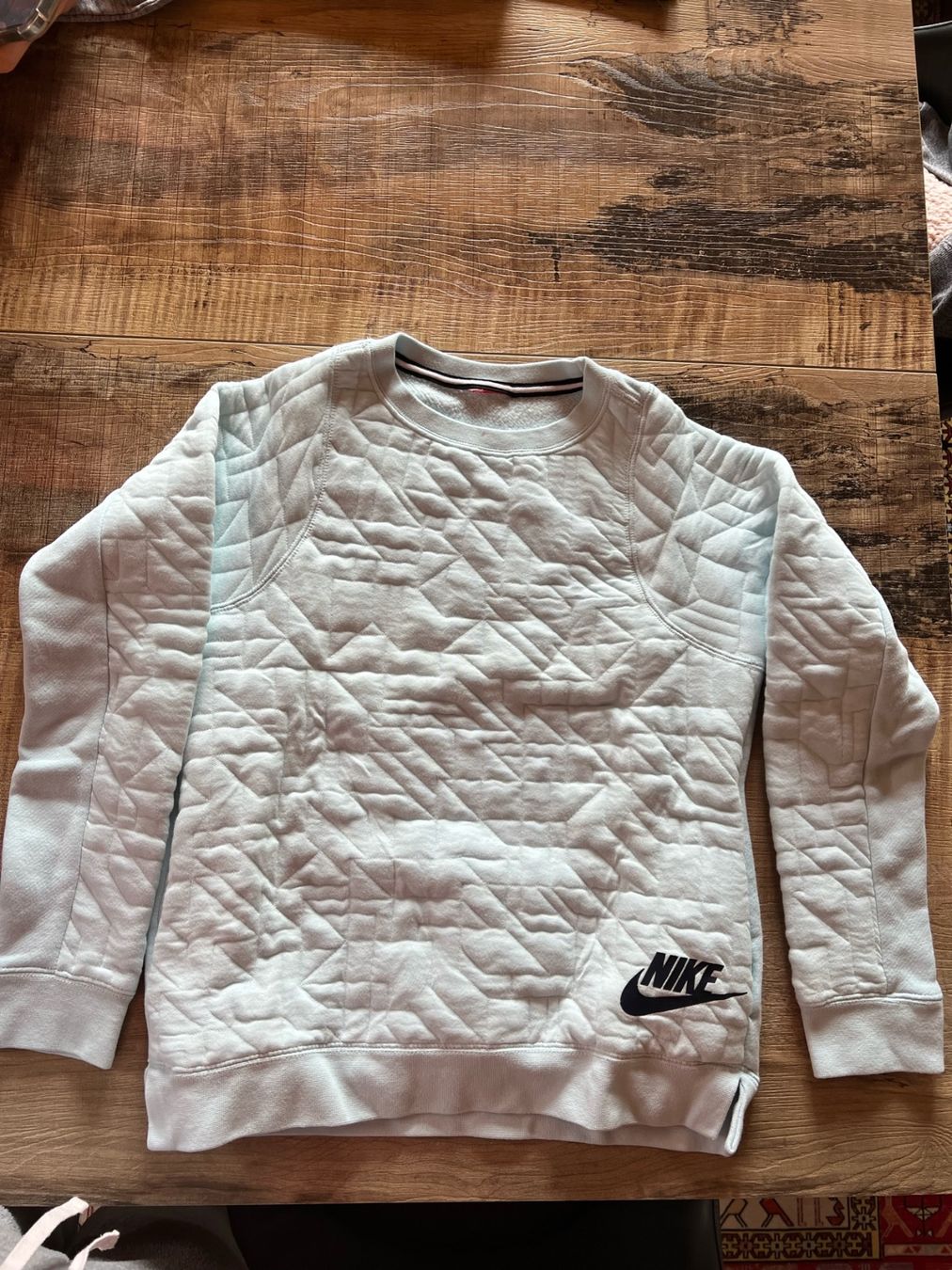 Nike Maglioni & Felpe: NIKE Kids Sweat-shirt – Usato da Genève venduto da Pingus2006 2