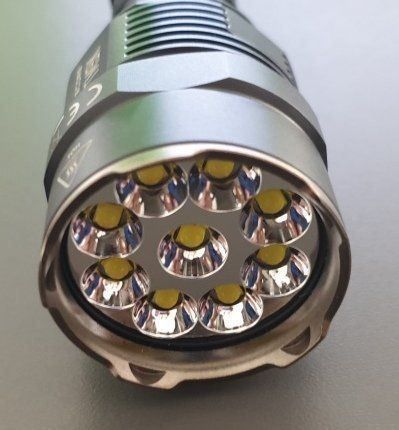 Lampen: Nitecore TM9K – Neu und originalverpackt aus Chur von P0WER 1