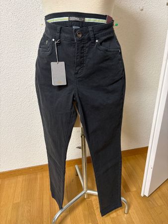 Tolle neue Hose Jeans Nile S regular