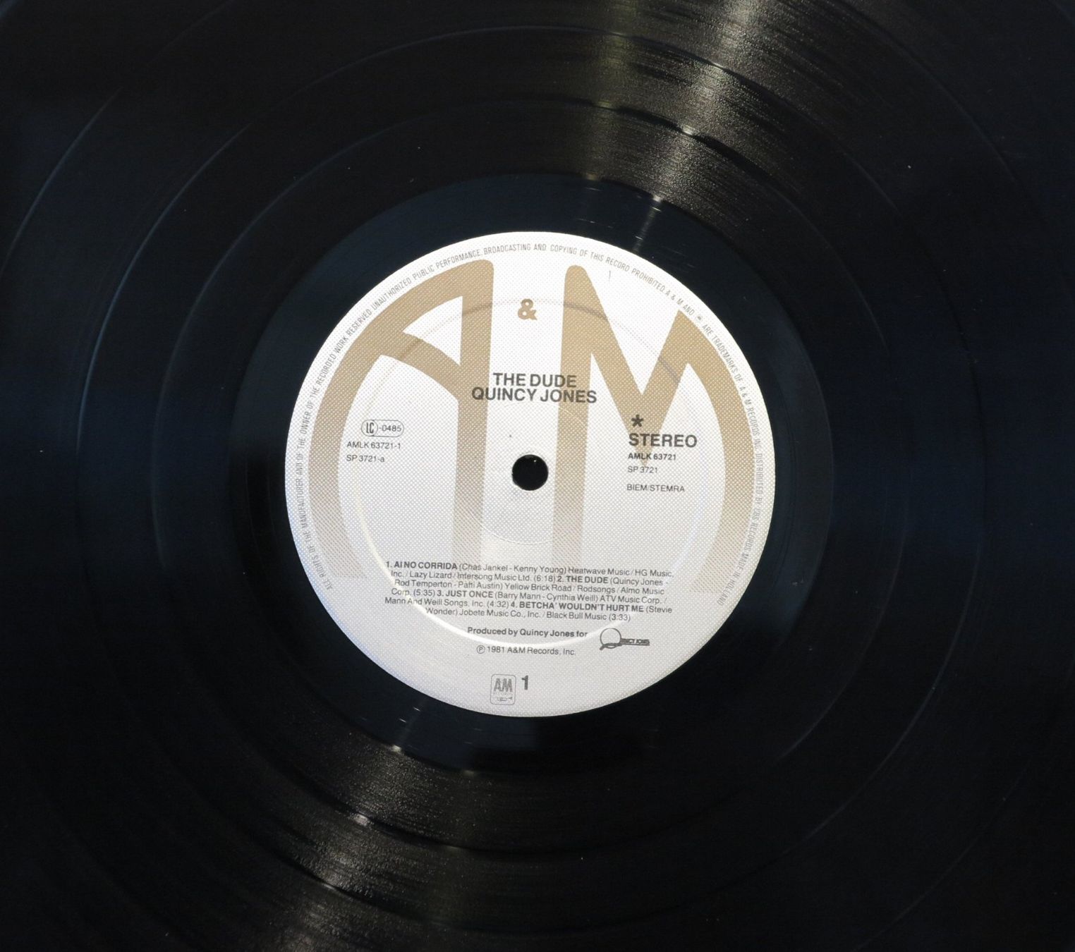 Dischi in vinile: Quincy Jones - The Dude / LP – Usato da Zürich venduto da Naim60 2