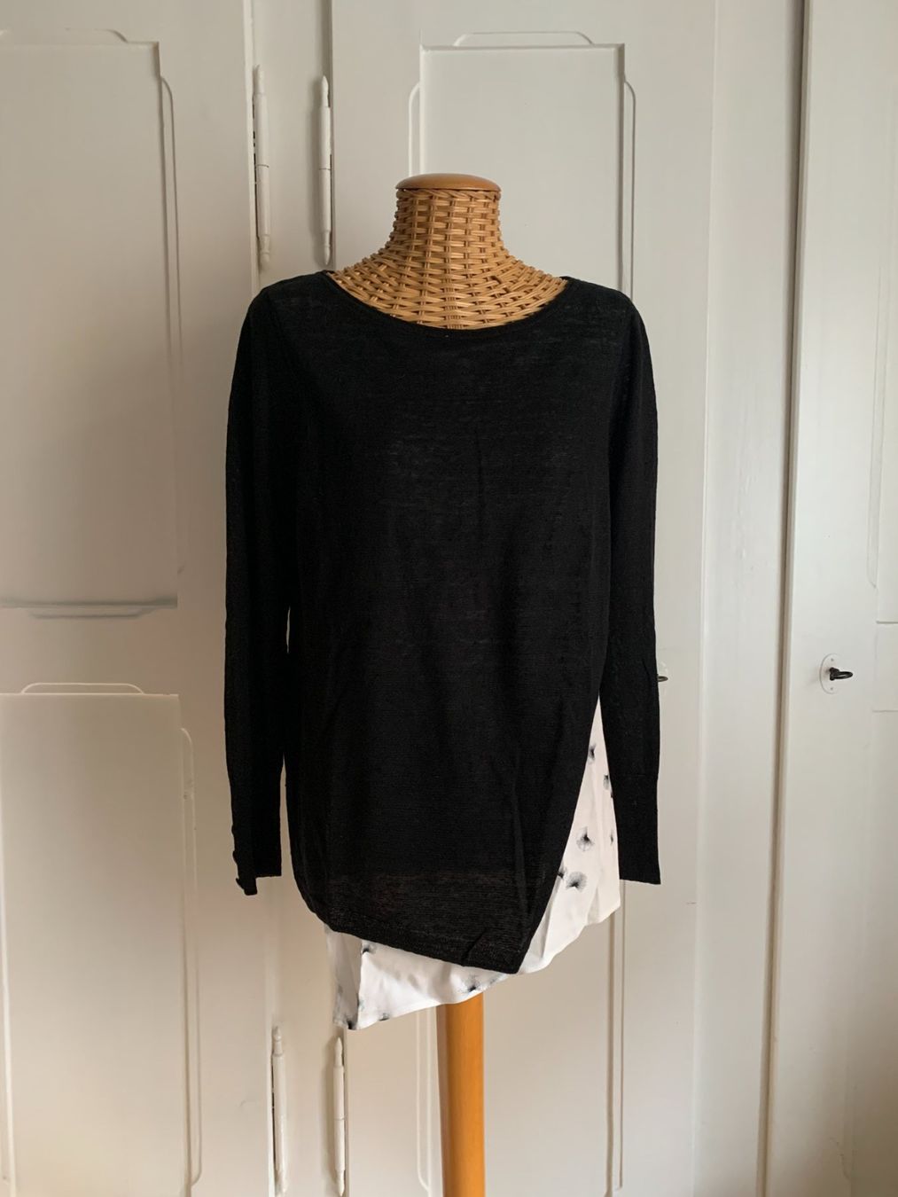Maglioni & Felpe: MINT VELVET - Layering Leinen Pullover schwarz L – Usato da Zürich venduto da Diazaio