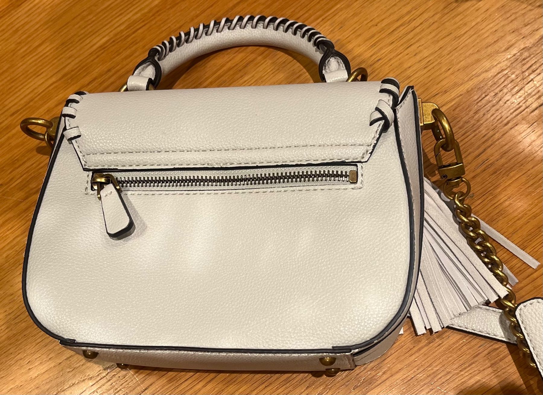 Guess Borse da donna: Guess Tasche – Nuovo (secondo la descrizione) da Eschen venduto da regino 9