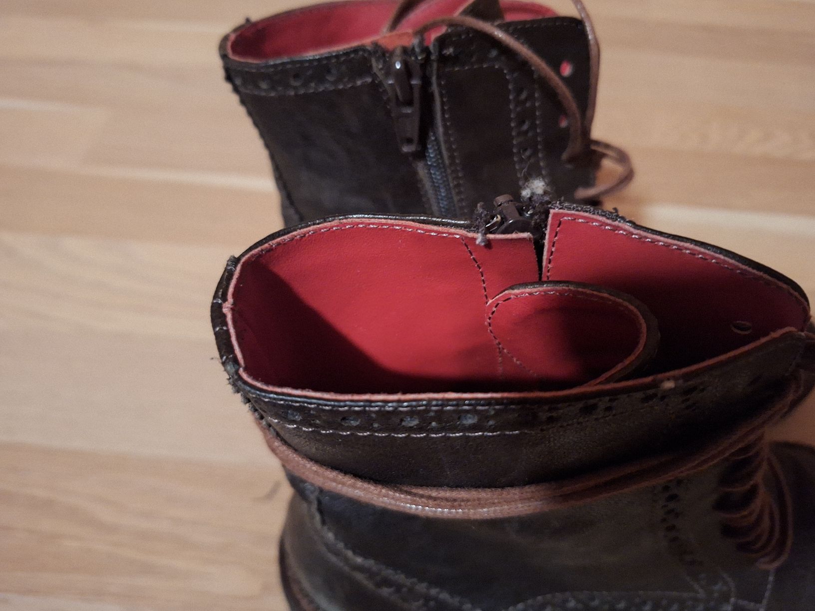 Scarpe da donna: Lederstiefel, dunkelbraun, Gr 37 – Usato da Bremgarten b. Bern venduto da tiz_x5xc 3