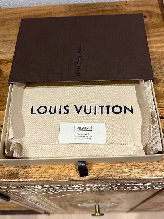 Louis Vuitton Portafogli: Louis Vuitton Portmonee – Usato da Solothurn venduto da Fox-83 4