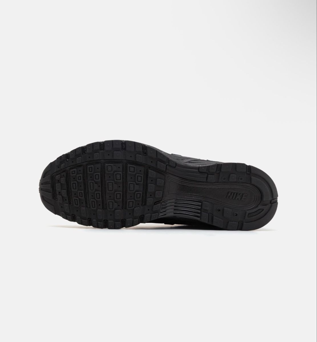 Scarpe da uomo: Nike P-6000 Black/ White – Nuovo e nell'imballaggio originale da Biel/Bienne venduto da Akwawini 3
