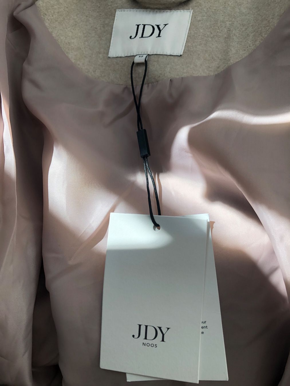 Jacken: JDY Wolljacke, beige, Grösse XS, – Neu und originalverpackt aus Arlesheim von leyRum4.5 1