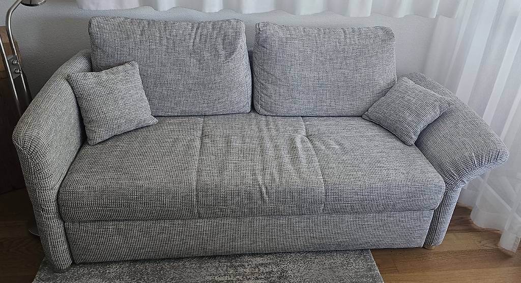 Divani: Schlafsofa ausziehbar – Usato da Gossau SG venduto da Titan57 2