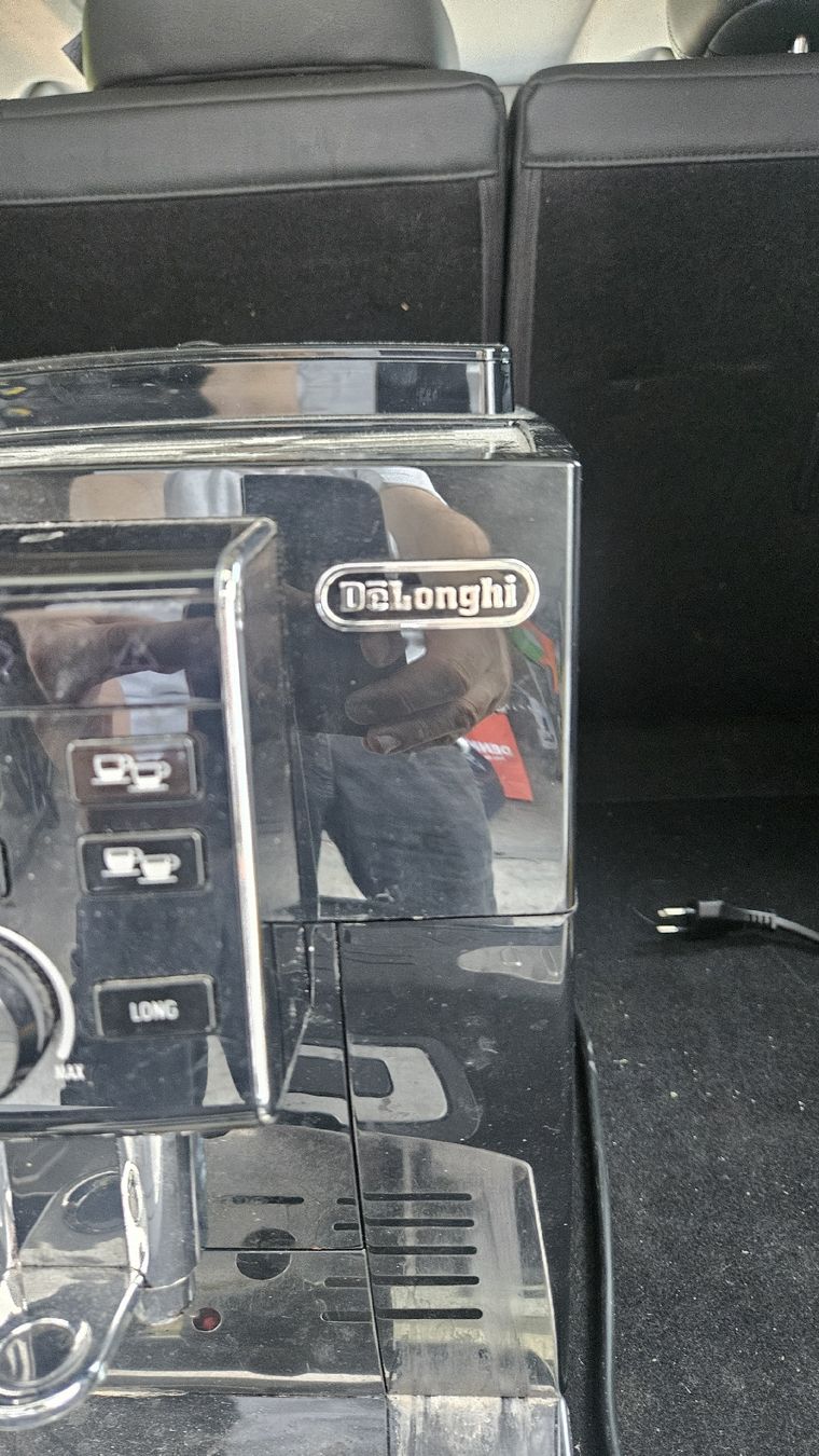 De'Longhi Kaffeemaschinen & Espressomaschinen: DeLonghi Magnifica S Coffee Machine Black Used – Defekt aus Sachseln von laz_65cg 1