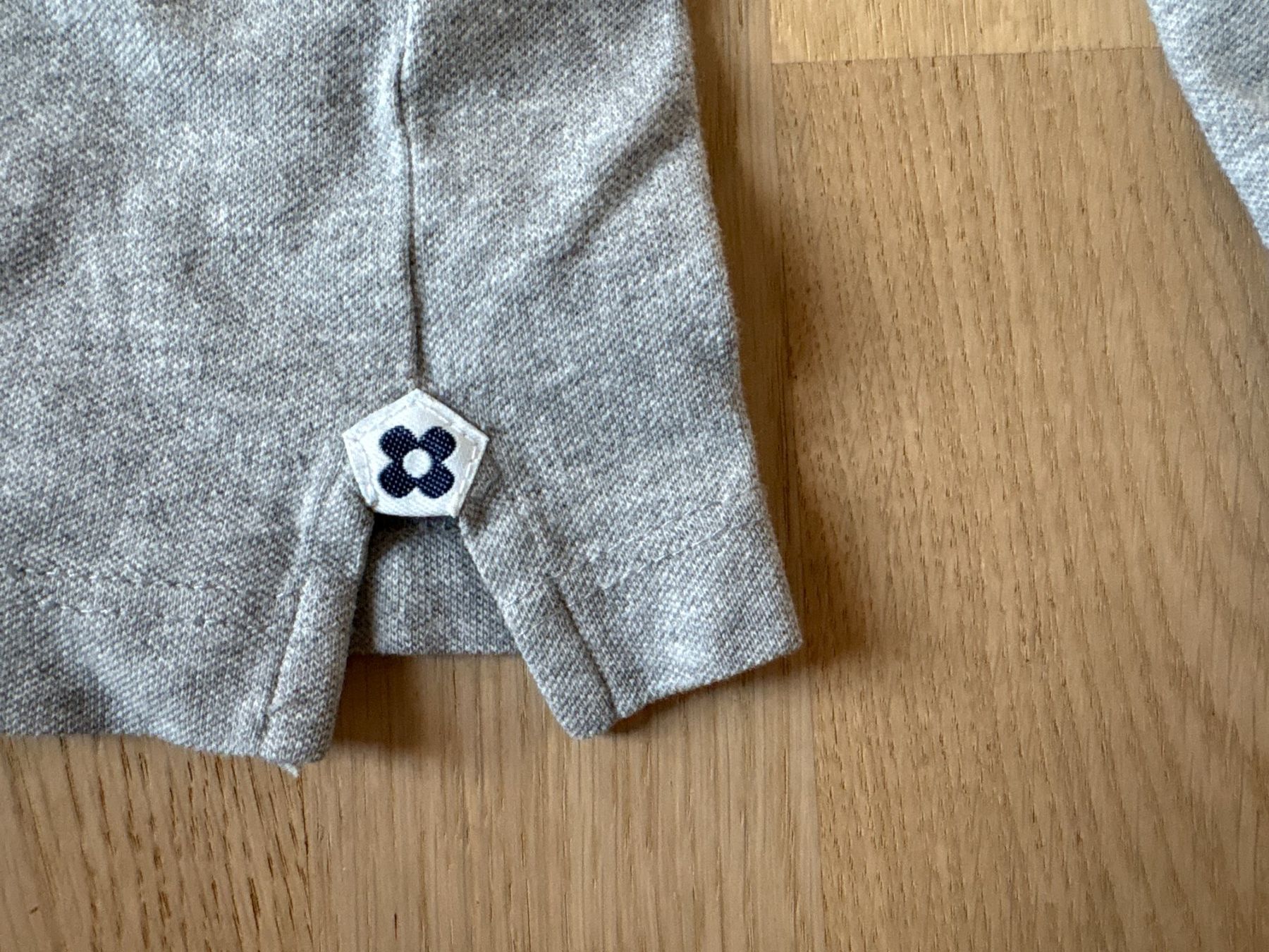 Maglioni & Felpe: Lardini Longsleeve – Usato da Elgg venduto da Jo_Naj 1