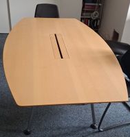 Konferenztisch Holzoptik mit Kabelkanal Zustand okay