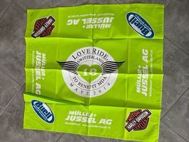 Harley-Davidson Viereck-Tuch Love Ride 18  ***