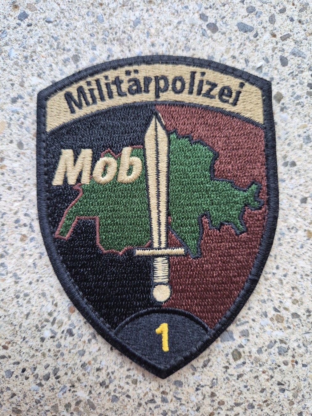 Schweizer Armee Plaketten & Abzeichen: *** Badge mit klett *** – Neu (gemäss Beschreibung) aus Riedholz von fr_sIruP