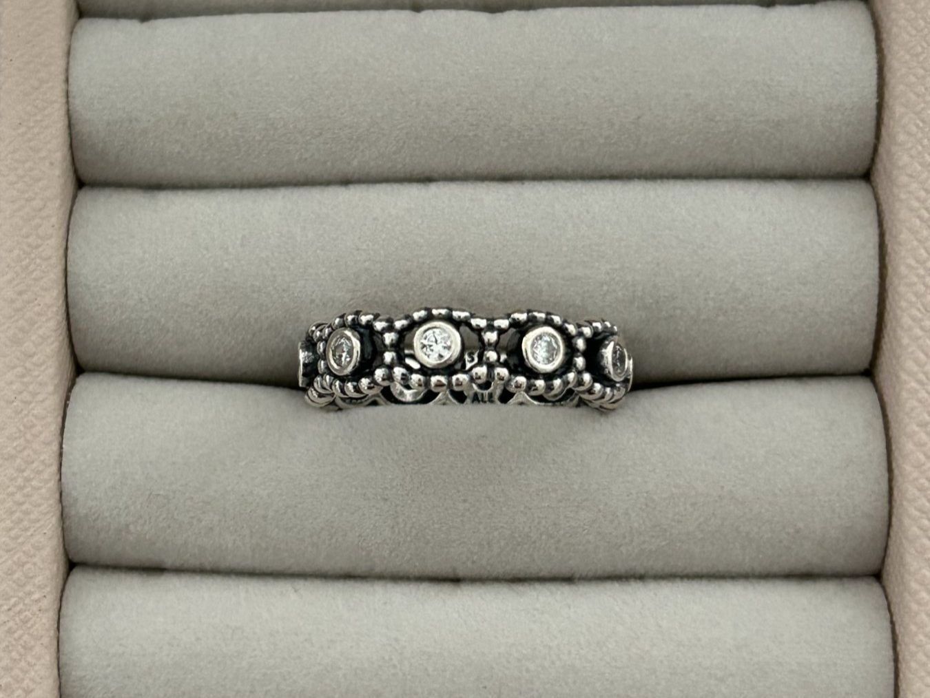 Pandora Ringe: Pandora Her Majesty Ring – Neu (gemäss Beschreibung) aus Rheinfelden von Boutique_Luxe