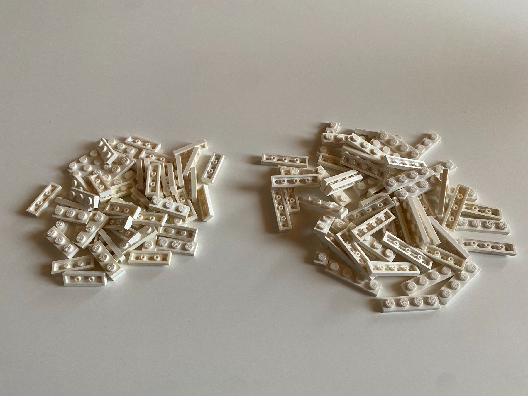 Lego Giocattoli: LEGO - 100 - WEISSE - EINERPLÄTTLI – Usato da Gelterkinden venduto da ajdt4
