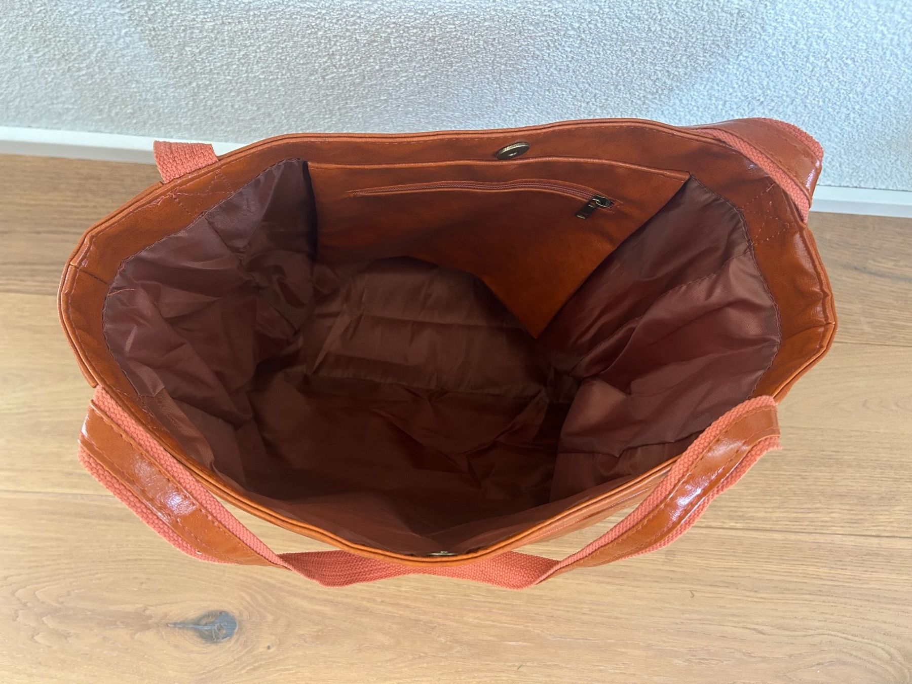 Borse da donna: Damen- Kunstlederhandtasche cognac no lable – Nuovo (secondo la descrizione) da Grub AR venduto da DukeStatham 5